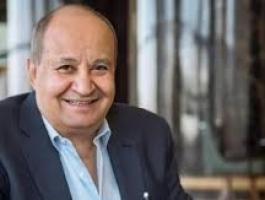 نقيب الممثلين أشرف زكى ينعى الراحل وحيد حامد: وداعا يا من علمتنا واسعدتنا