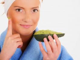 طريقة إزالة الشعر الزائد بالأفوكادو