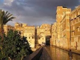 شاهدوا | اليمن.. أكبر قصر طيني بالعالم يواجه 