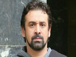 قبل ساعة واحدة البوابة نيوز البوابة نيوز: كريم عبد العزيز يطمئن الجمهور على حالة والده بعد إصابته بكورونا