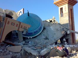 قصف مسجد