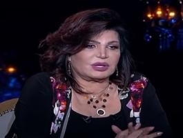 نجوى فؤاد: حلمت إني في السما ولابسة بدلة رقص بيضا