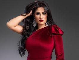 ياسمين عبد العزيز