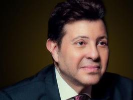 هانى شاكر يغادر المستشفى بعد استقرار حالته الصحية