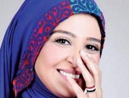 حنان ترك ب ” البوركيني ”