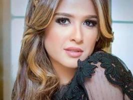 ياسمين عبد العزيز