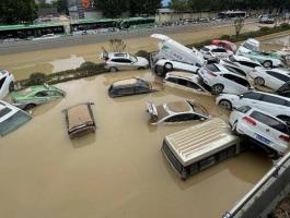 بالفيديو | فيضانات كارثية تجتاح 