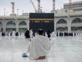 صواعق رعدية وأمطار غزيرة بالحرم المكي