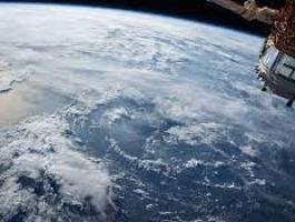 روسيا تطور أقمارا جديدة لاستشعار الأرض عن بعد