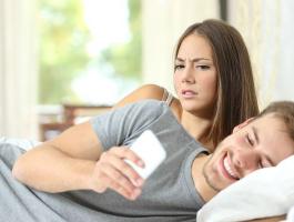 لماذا يبحث الرجل عن امرأة أخرى؟
