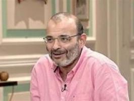 ايمن بهجت قمر