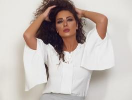 نور صعب تخفي معاناة كبيرة خلف جمالها