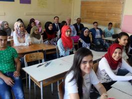 بالفيديو: معلم لبناني يستعمل 