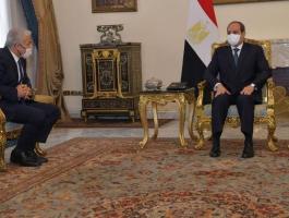 الرئيس المصري عبد الفتاح السيسي يلتقي وزير خارجية اسرائيل يائير لابيد.jpg