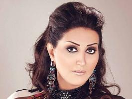 وفاء عامر