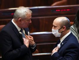 بينيت وغانتس.jpg