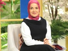 منى عبد العزيز