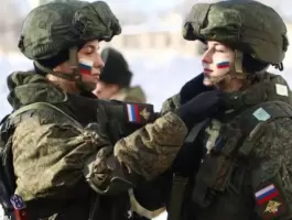 صور لمسابقة روسية لأجمل مقاتلة في الجيش