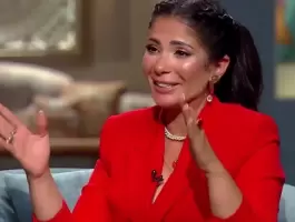 منى زكي