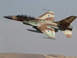 صحفي إسرائيلي يطالب الجيش باستخدام الطائرات في عمليات الاغتيال بالضفة