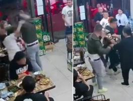 صينيات يتعرضن للضرب المبرح داخل أحد المطاعم بعد تصديهن لتحرش جنسي! (فيديو)