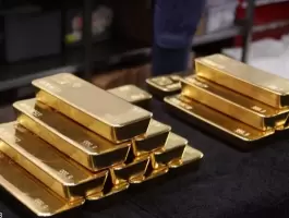 الذهب و الدولار