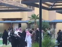بالفيديو: ضجة كبيرة في السعودية جراء أحداث دار أيتام خميس مشيط والسلطات تعلق