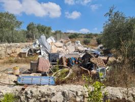 الاحتلال يهدم منشأة زراعية شمال غرب نابلس.jpg