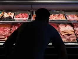 أول مدينة في العالم تمنع الإعلان عن اللحوم.. ما هي ولماذا؟