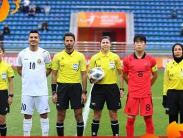 فلسطينية تشارك بتحكيم مباراة في كأس آسيا للشباب