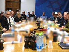 قناة عبرية تكشف: اجتماع أمني الأحد المقبل لبحث إمكانية شنّ عملية عسكرية متعددة الجبهات