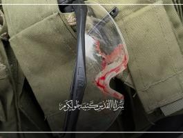 سرايا القدس - كتيبة طولكرم تنشر صورًا لمقتنيات وآثار دماء جنود الاحتلال.jpg