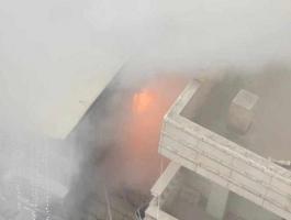 بالفيديو والصور: اندلاع حريق في مطعم التايلندي غرب غزة