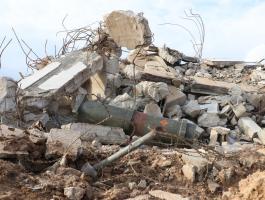 مخلفات الاحتلال في المغراقة.jpeg