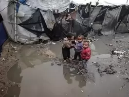 غرق الخيام في غزة بسب الأمطار