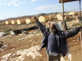 أهالي قرية أم الخير شرق يطا