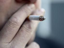 150918232220_smoking_640x360_pa