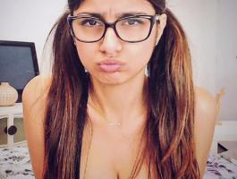 mia-khalifa