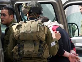 الاحتلال يعتقل مواطناً من طولكرم