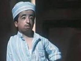 بالصورة: أقصر ممثل في مصر يتزوج.. جمال العروس سيذهلكم!