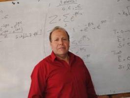 12180417318387331423755731157083