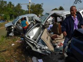 مصرع 13 سائحاً ماليزياً  فى حادث سير مرورى بتايلاند  