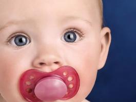 pictures-baby-pacifier-face-wa-521561-980x498