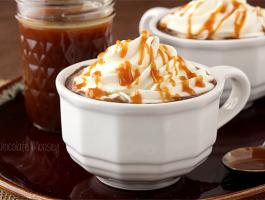 Caramel-Hot-Chocolate-9870