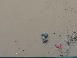 الشرطة الإسرائيلية تعثر على صواعق انفجارية على شواطئ تل أبيب وهرتسيليا