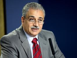 الحمد الله يُعين سائد الكومي رئيساً لديوان رئيس الوزراء