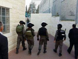 الاحتلال يقتحم مدرسة 