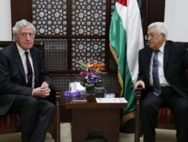 عباس والمبعوث الفرنسي