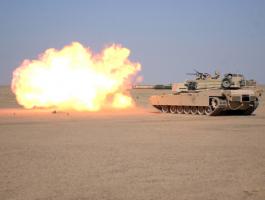 M1A1_firing_main_gun_3