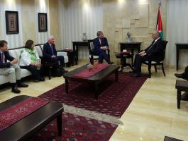 الحمد الله يطلع وفداً برلمانيا اسكتلنديا على الانتهاكات الإسرائيلية